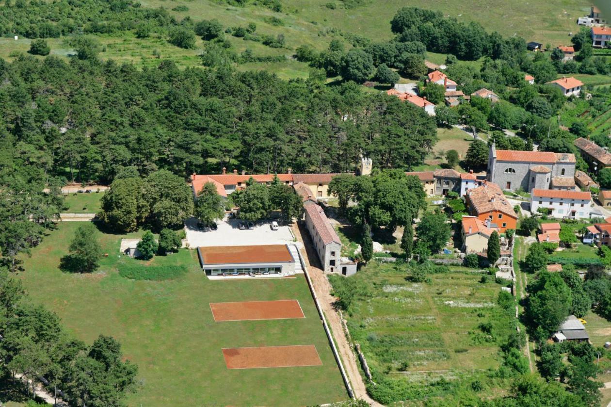 Kastel Pineta In Sveti Martin * Istrien Hotel Nedescina Luaran gambar